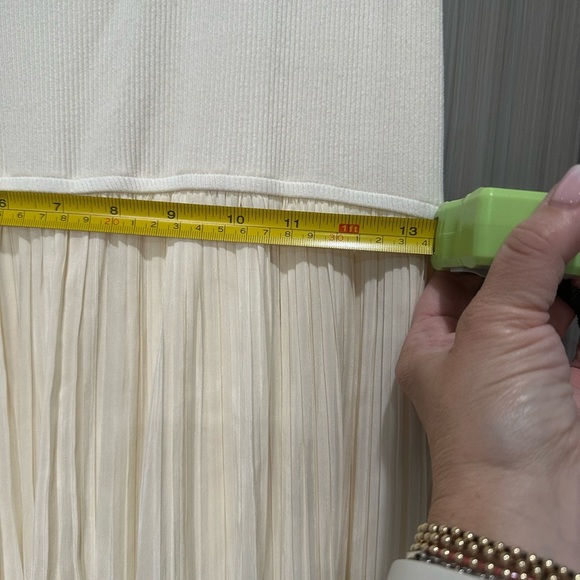 Hem & Thread Ivory Sleeveless Dress Layer Church Neutral Boho Flowy Stretchy SzL - Picture 4 of 9